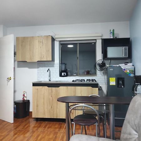 Noras Homestay Laureles Медельїн Екстер'єр фото
